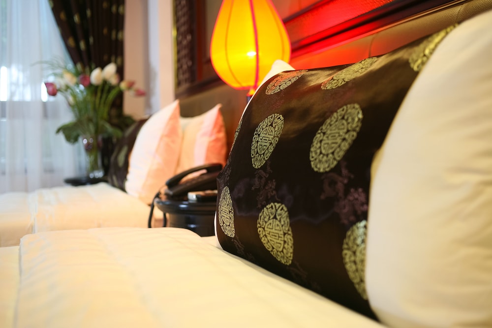 Church Legend Hotel Hanoi 16/20