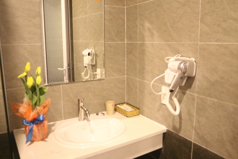 Arapang Hotel 2 17/18