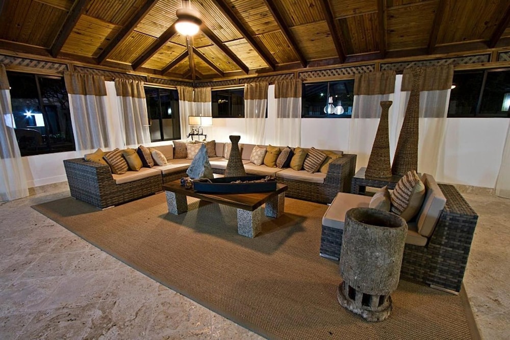 El Morro Eco Adventure Hotel 10/36