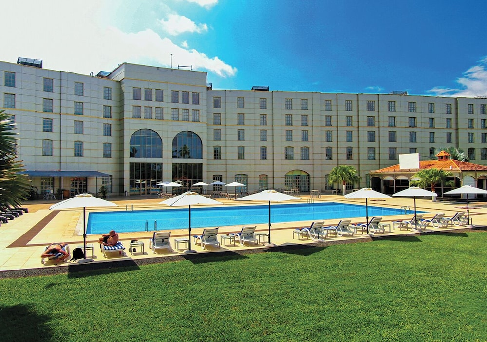 Hilton Malabo 37/46