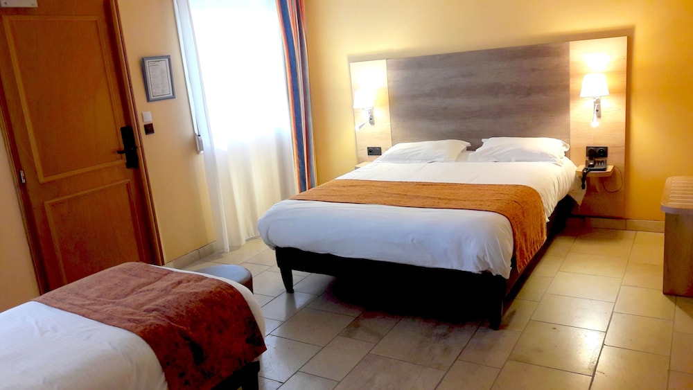 Hotel Des Sources 4/28