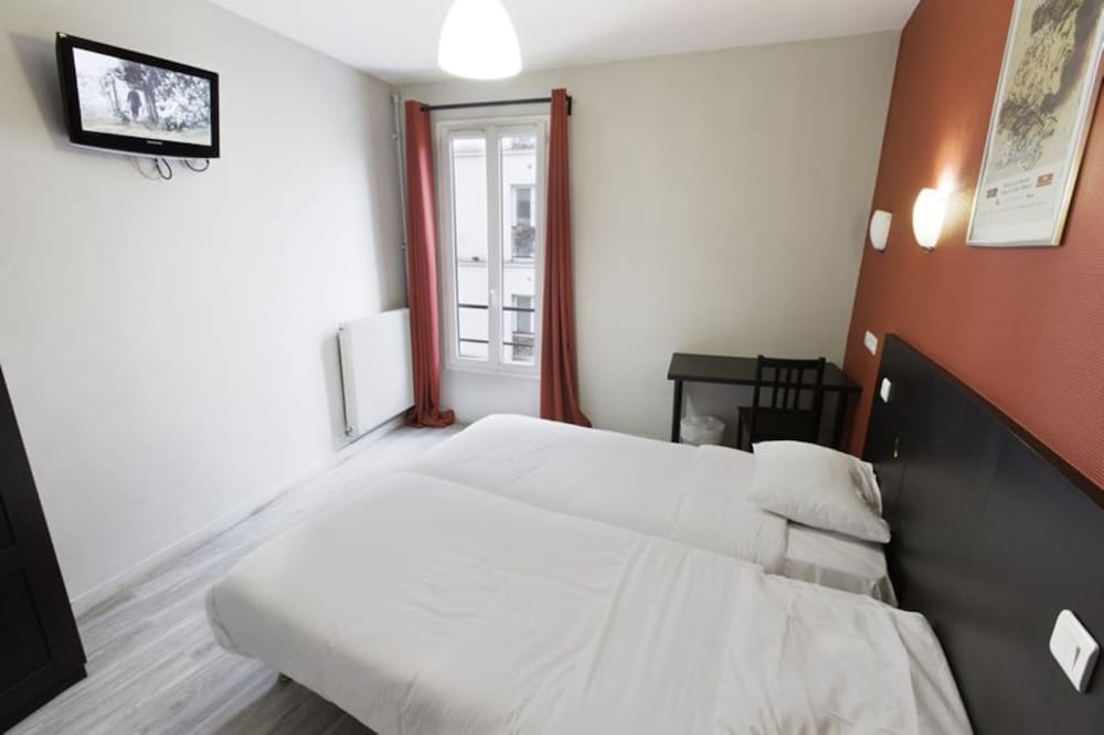 Merryl Hotel 19/43