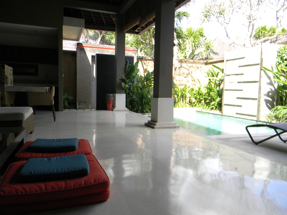 The Ahimsa Beach 26/50