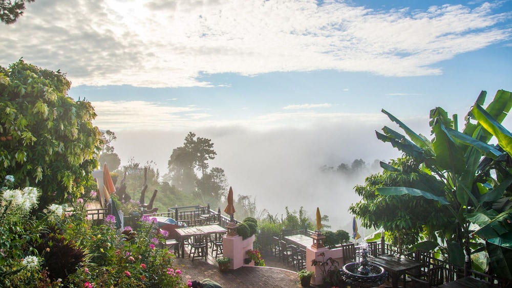 Phumorkdao Resort 35/50