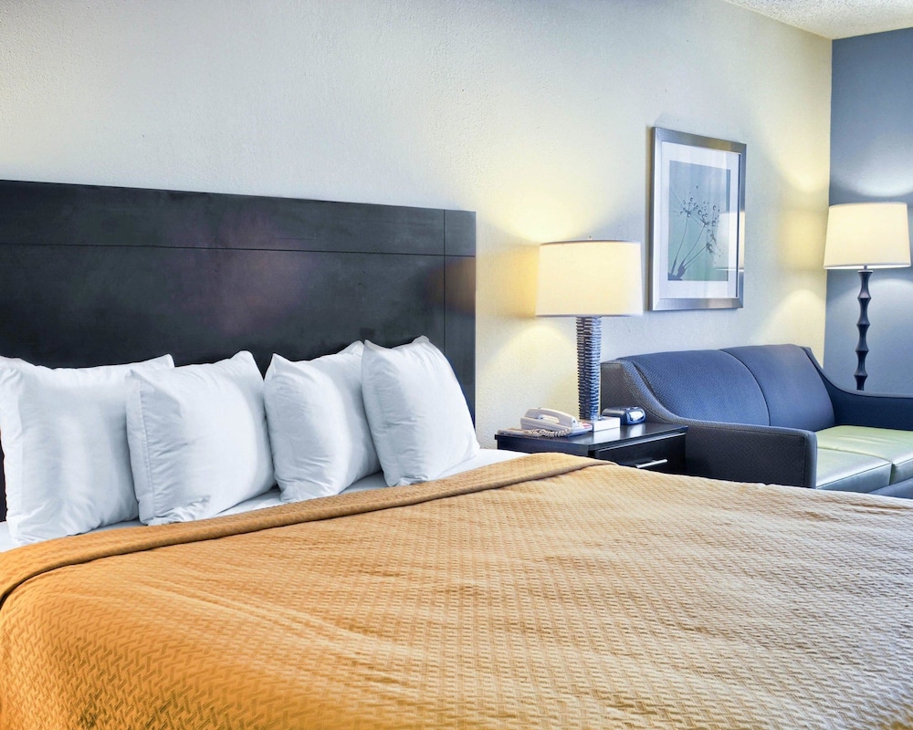 Quality Inn Thornburg 12/40