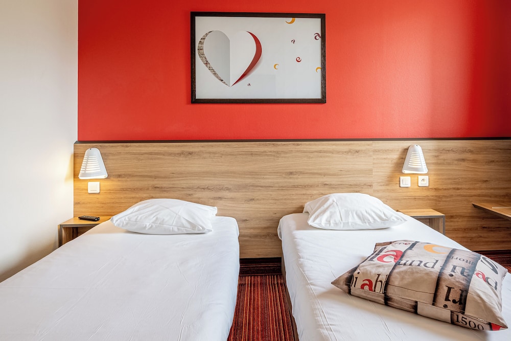 ACE HOTEL PARIS ROISSY 20/35