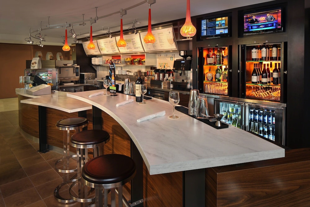 Courtyard by Marriott Hartford Cromwell 26/38