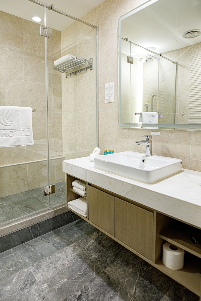 LDS hotel Belgrade 22/24