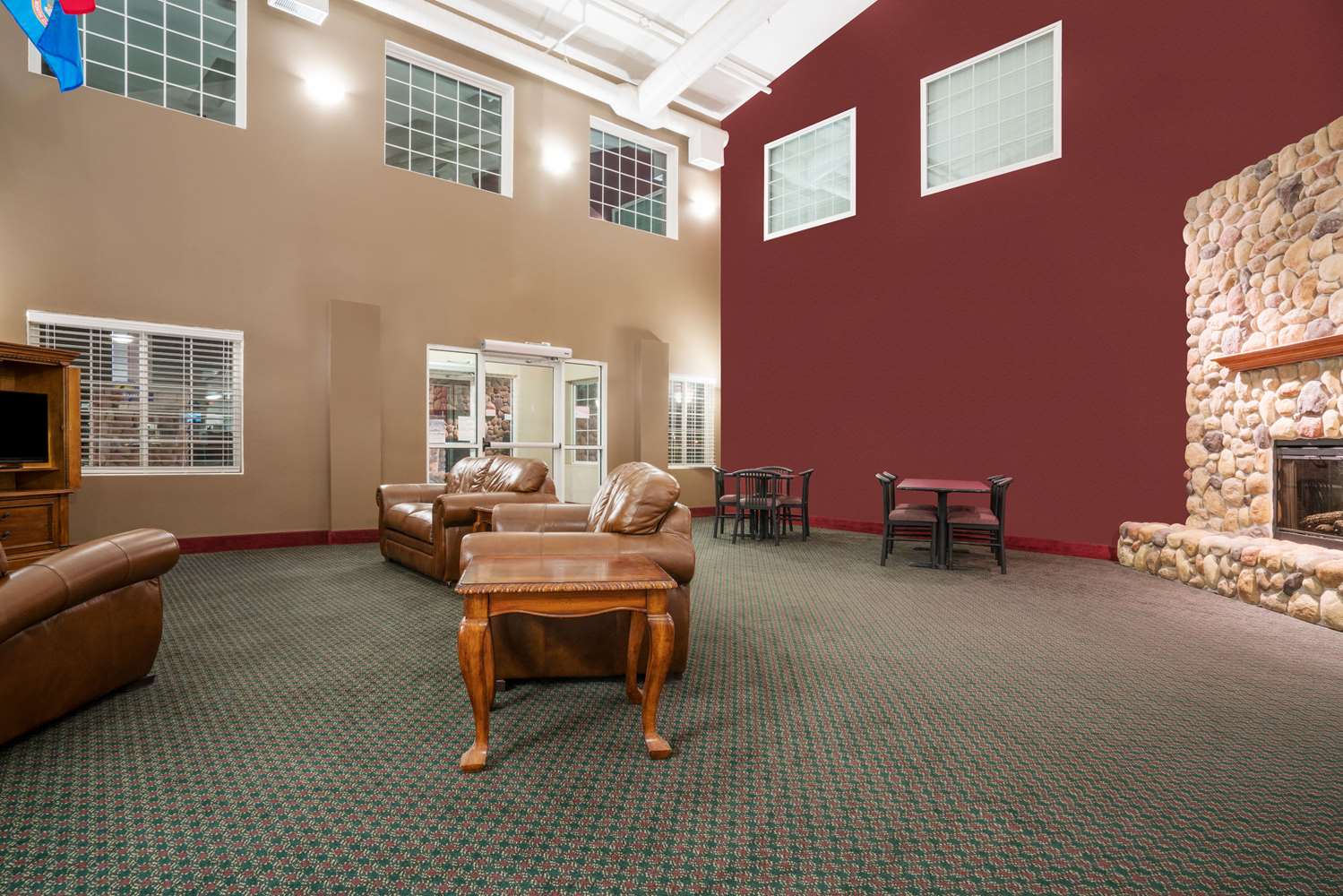 Days Inn by Wyndham Fargo/Casselton 16/26