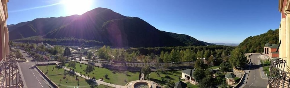 QAFQAZ RESORT HOTEL 41/50