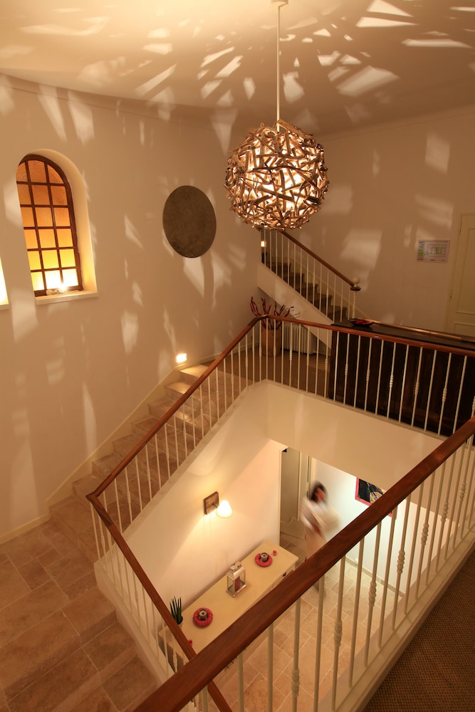 VILLA RÉGALIDO 12/88