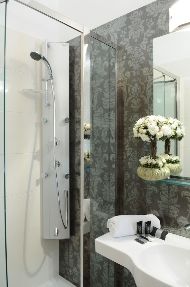 Hotel Villa Paola 52/53