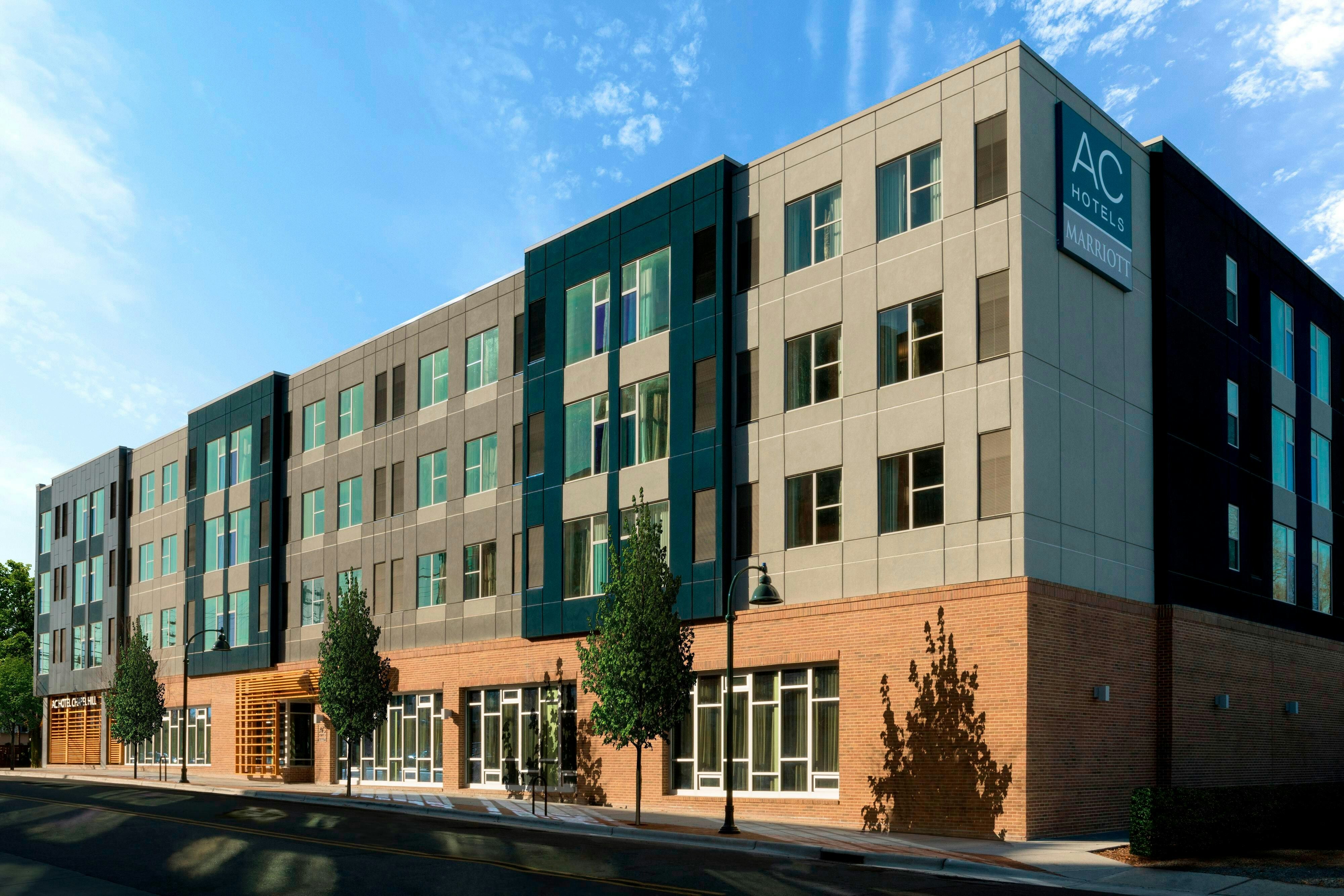 AC Hotel by Marriott Chapel Hill Downtown 24/24