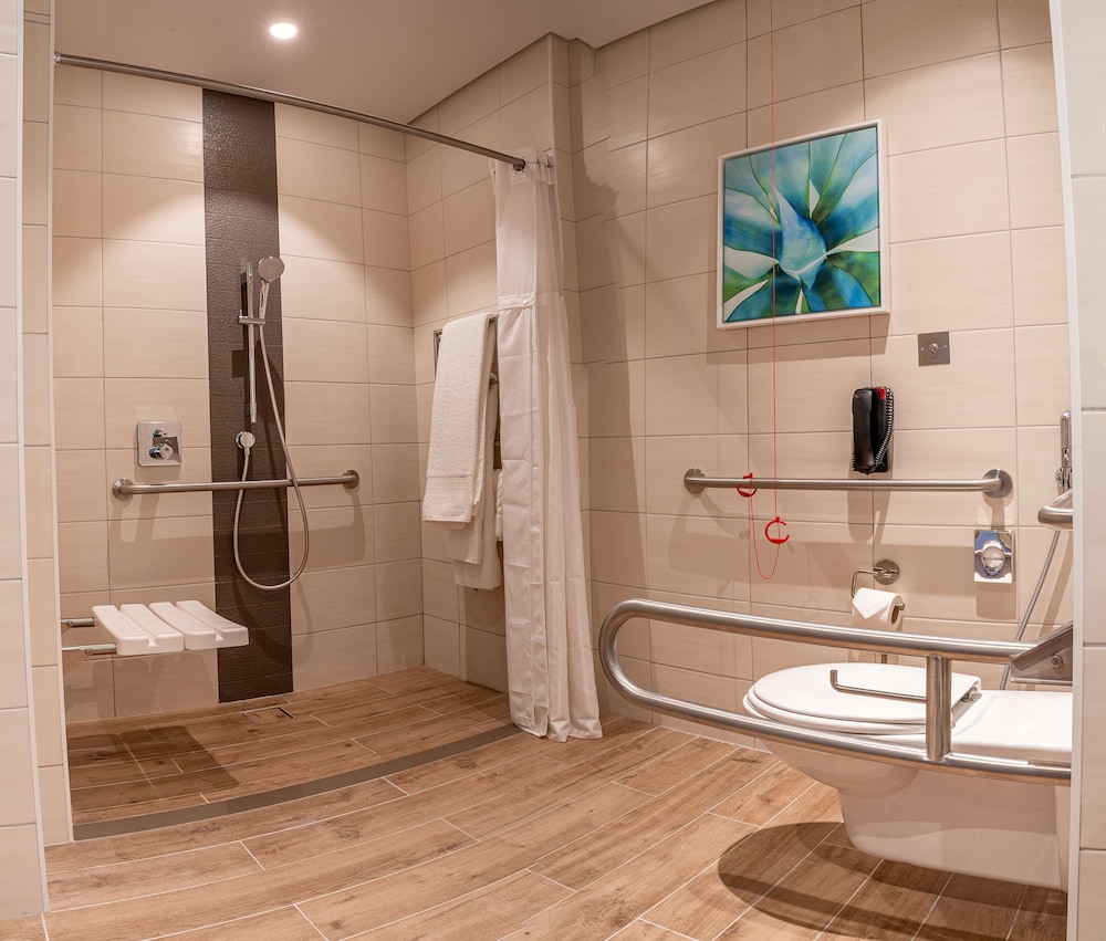 Hilton Garden Inn Kuwait 22/49