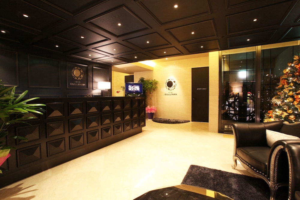 Hotel Cullinan Wangsimni 8/50