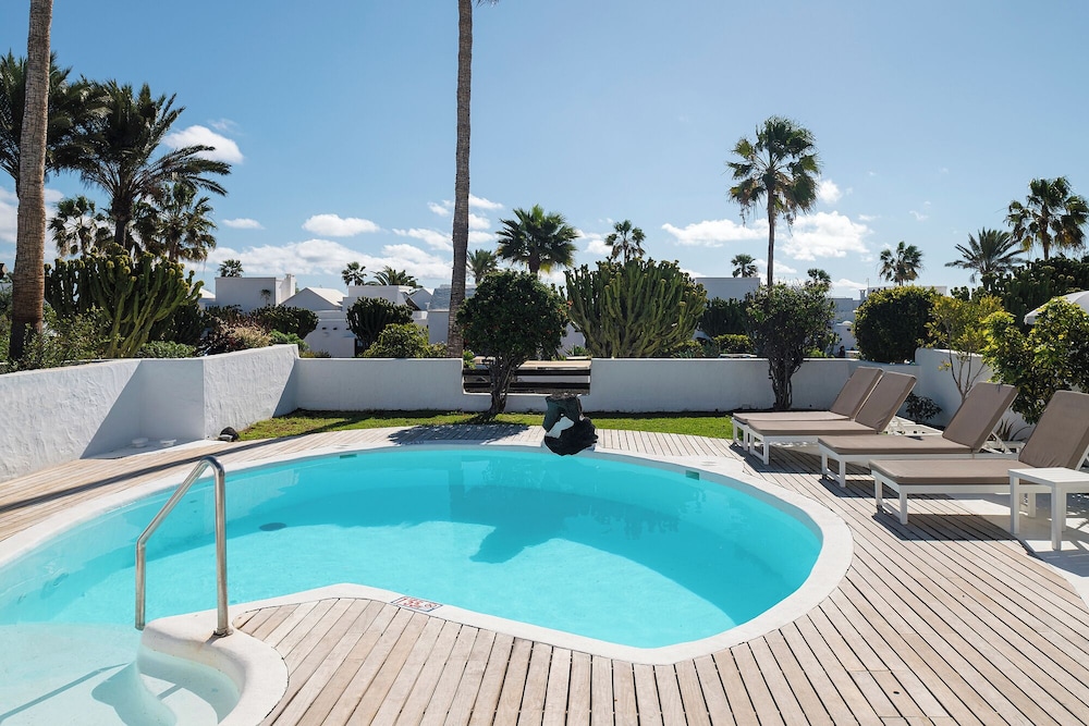 Villas Heredad Kamezi 68/74