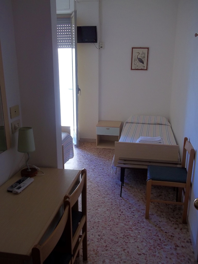 Hotel Italia 26/50