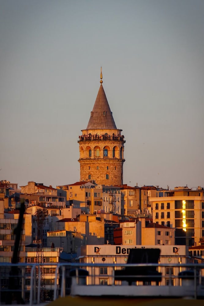 Taksim Maxwell Hotel 8/62