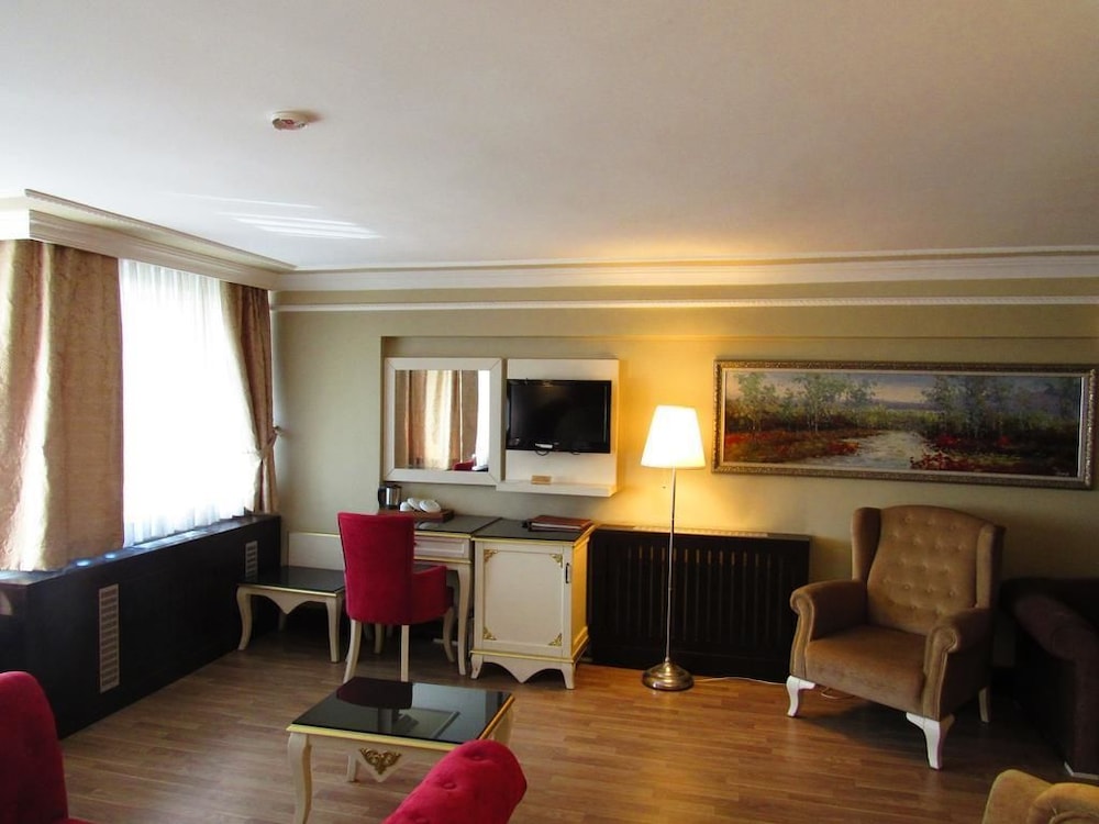 KADIKOY PARK SUITES. 18/32