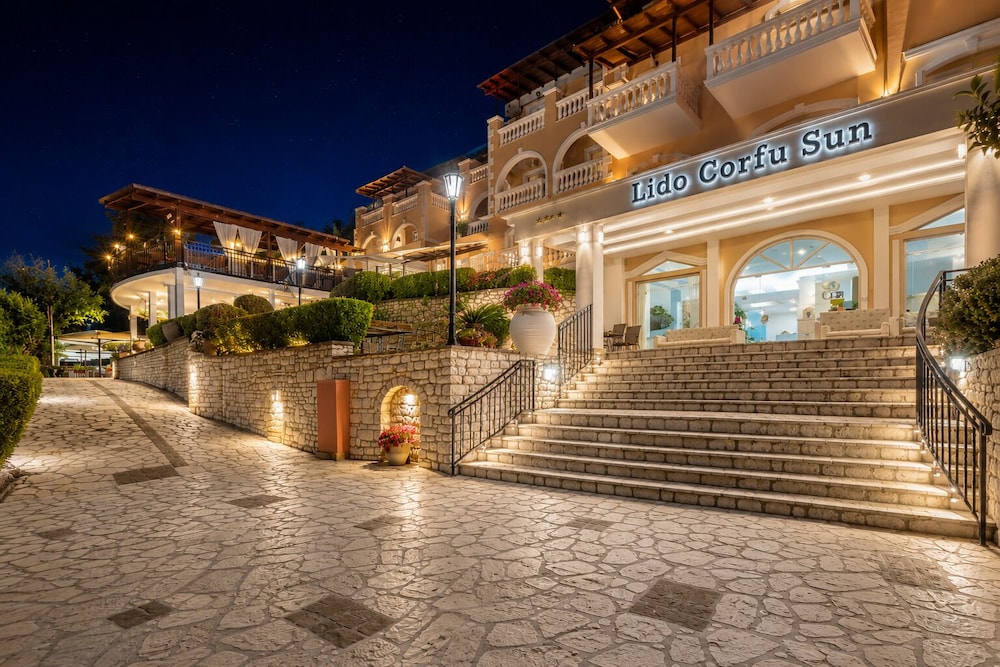Lido Corfu Sun Hotel 4 Stars All-inclusive 38/50