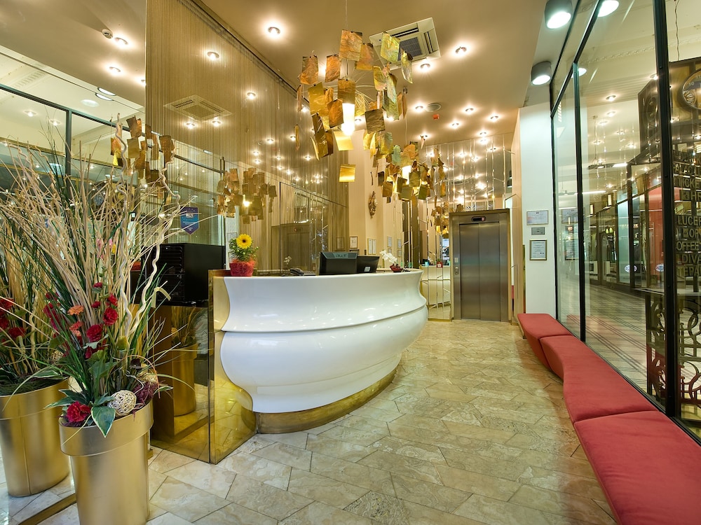 Ea Hotel Rokoko 5/49