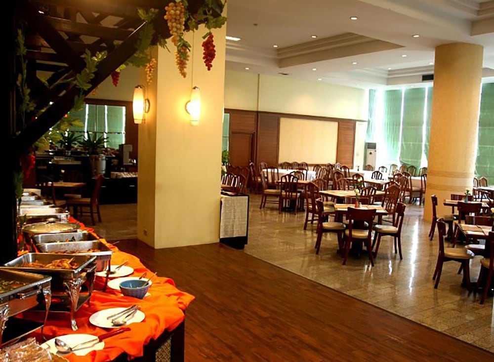 Royal Lanna Hotel 48/57