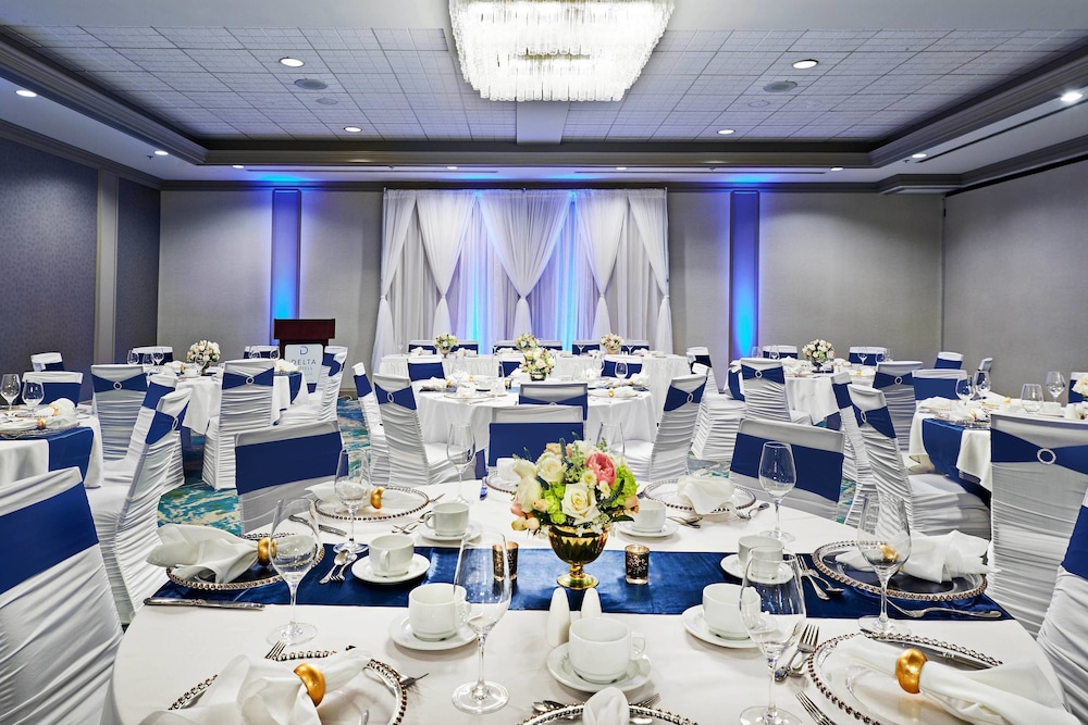 Delta Hotels By Marriott Dartmouth 39/43
