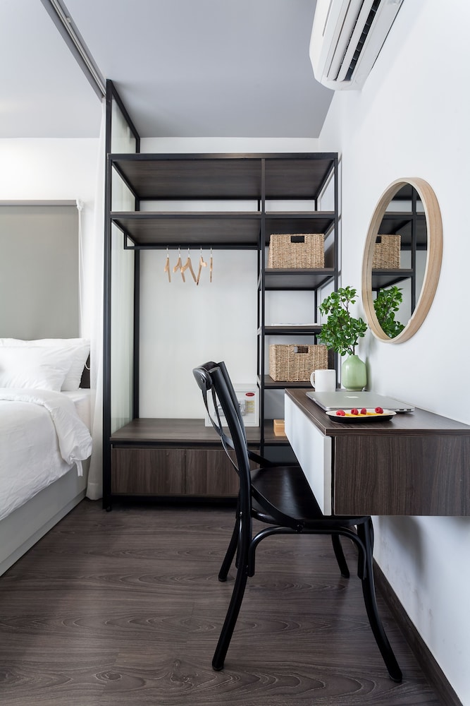 La Regatta Boutique Residences 63/72