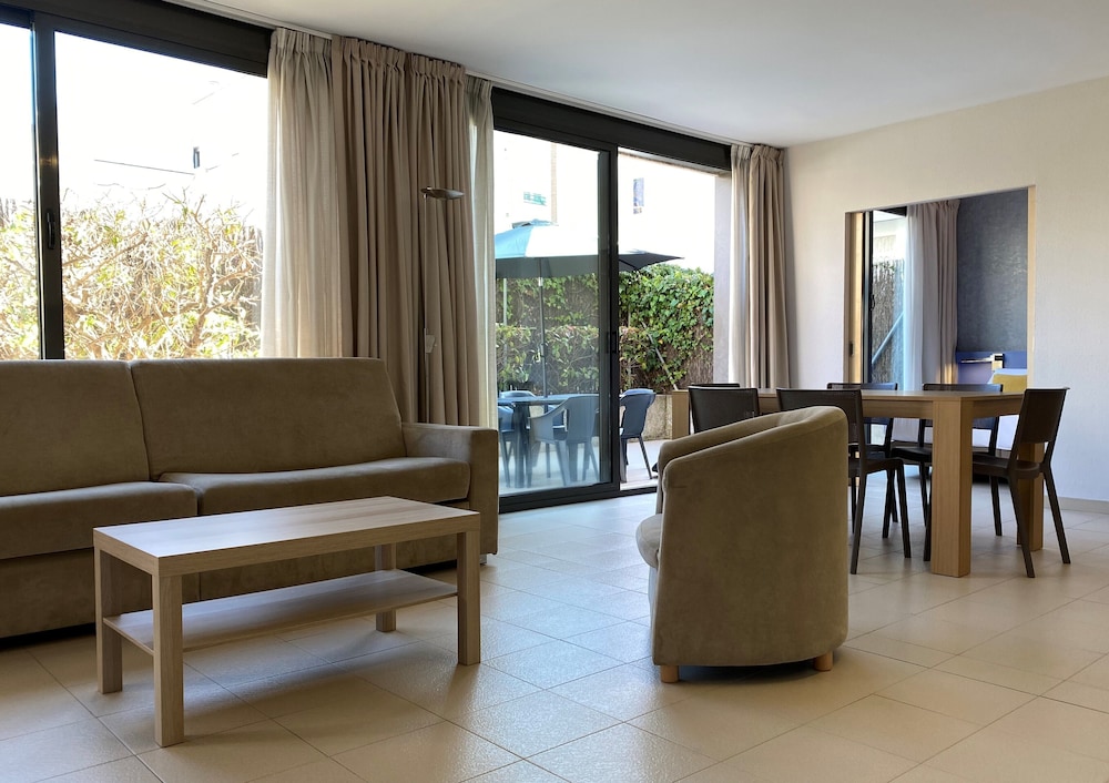 Apartamentos Atenea Park 25/47