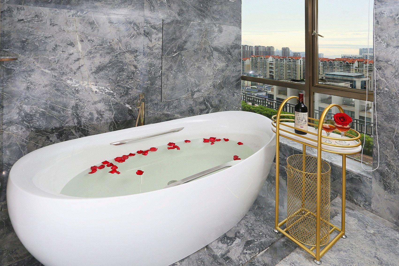 Regency Apartment Hotel 27/40