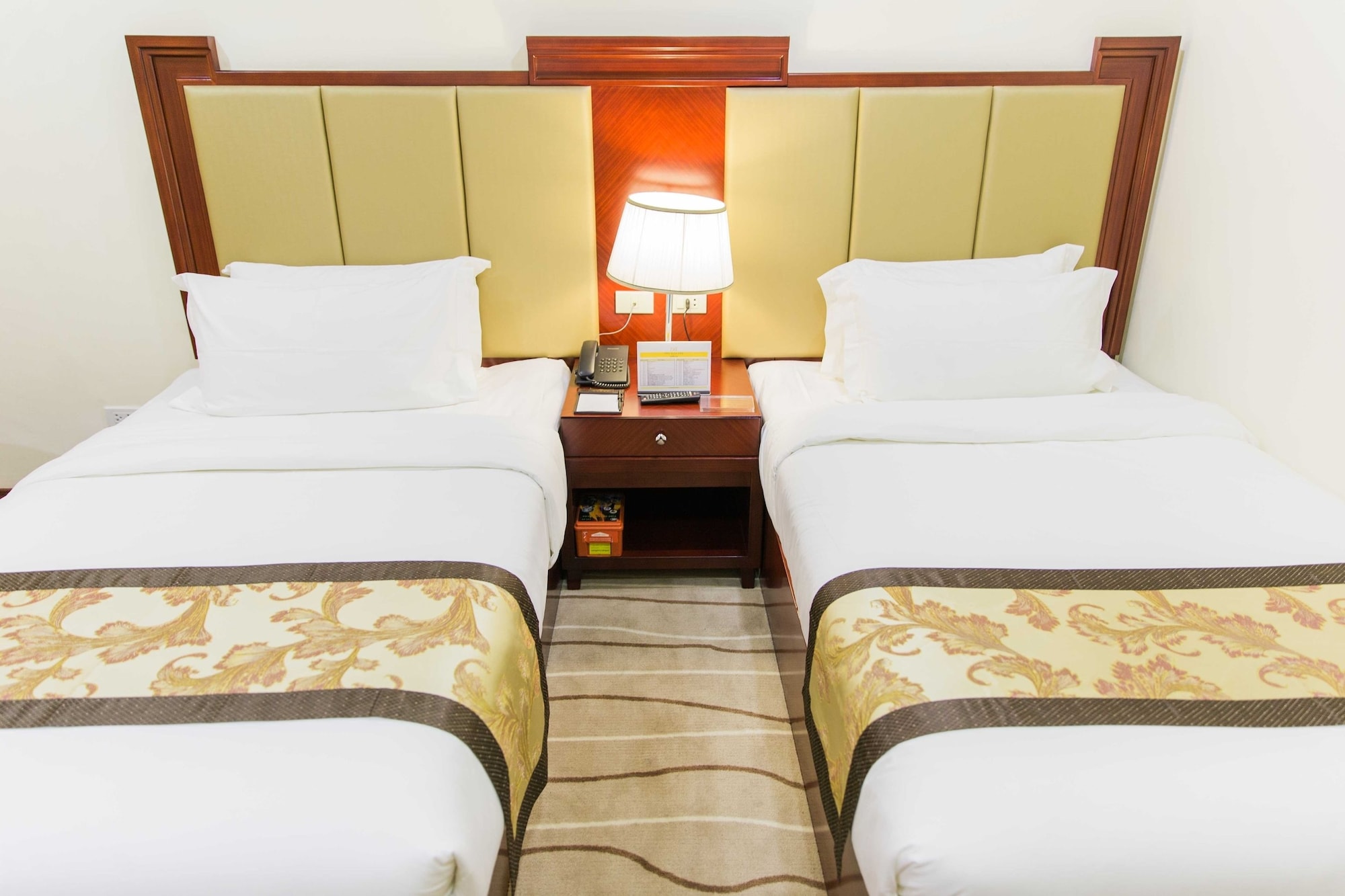 غرفة ديلوكس بسريرين منفصلين، Swiss-Belhotel Blulane 6/9