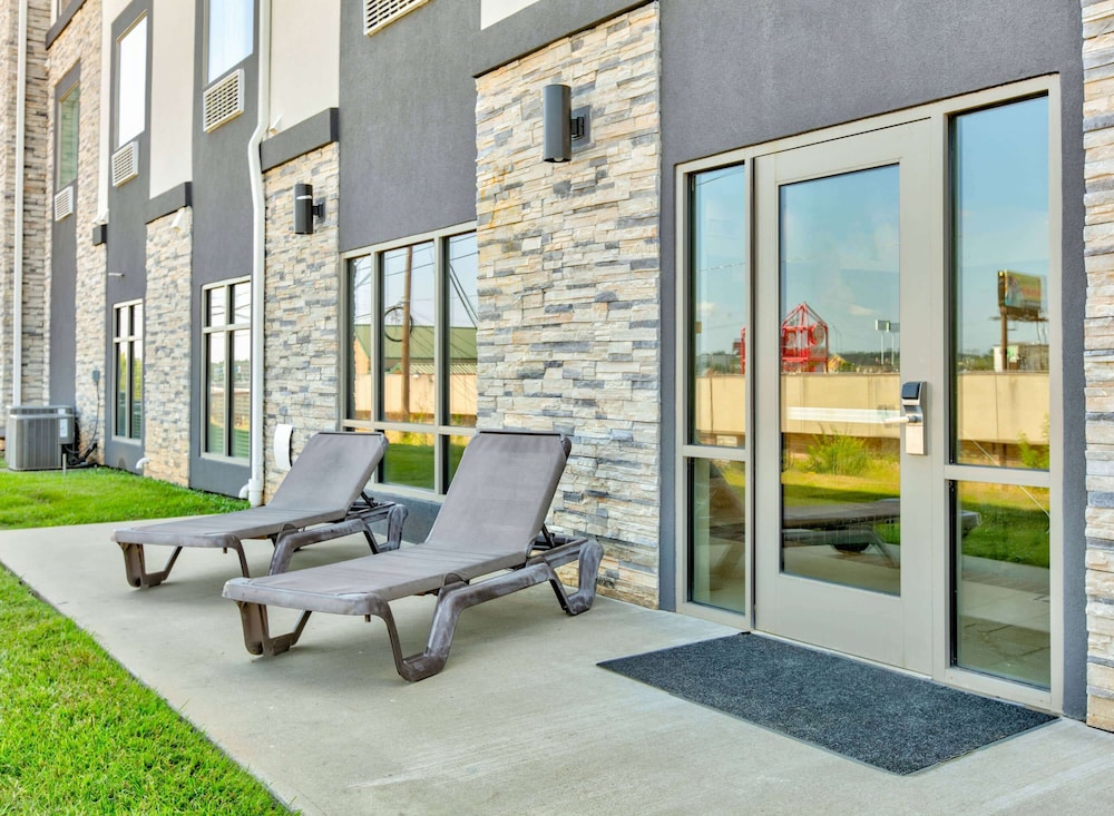 Wingate by Wyndham Longview North 37/48