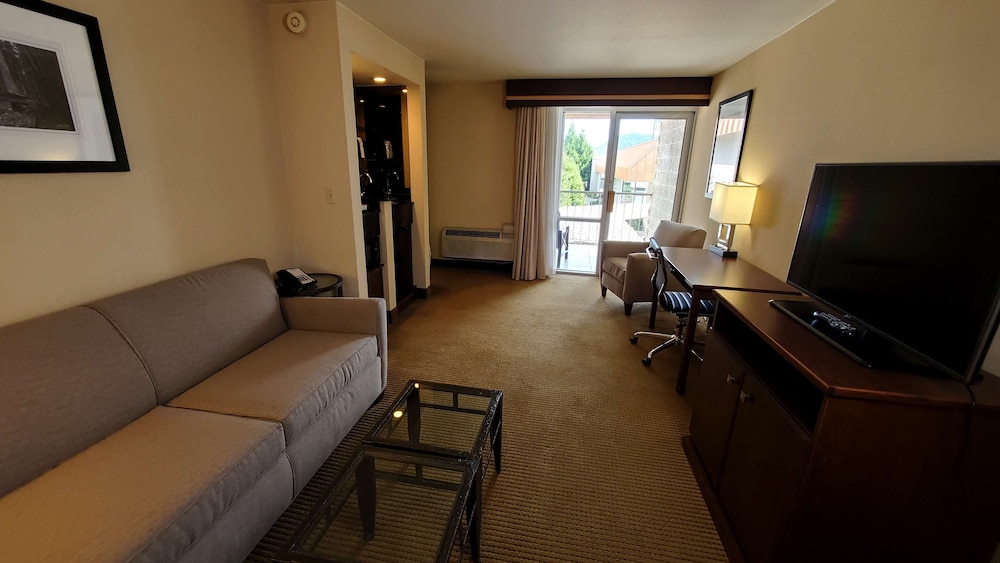 Best Western Plus Coeur D alene Inn 32/41