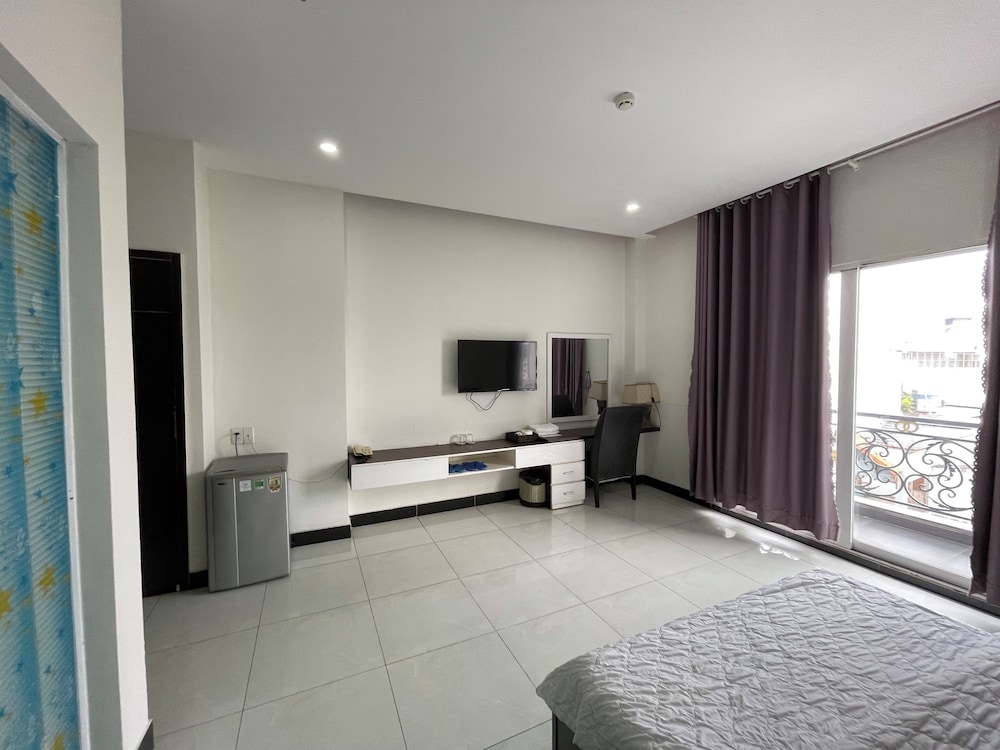 Edenroc Hotel 36/66
