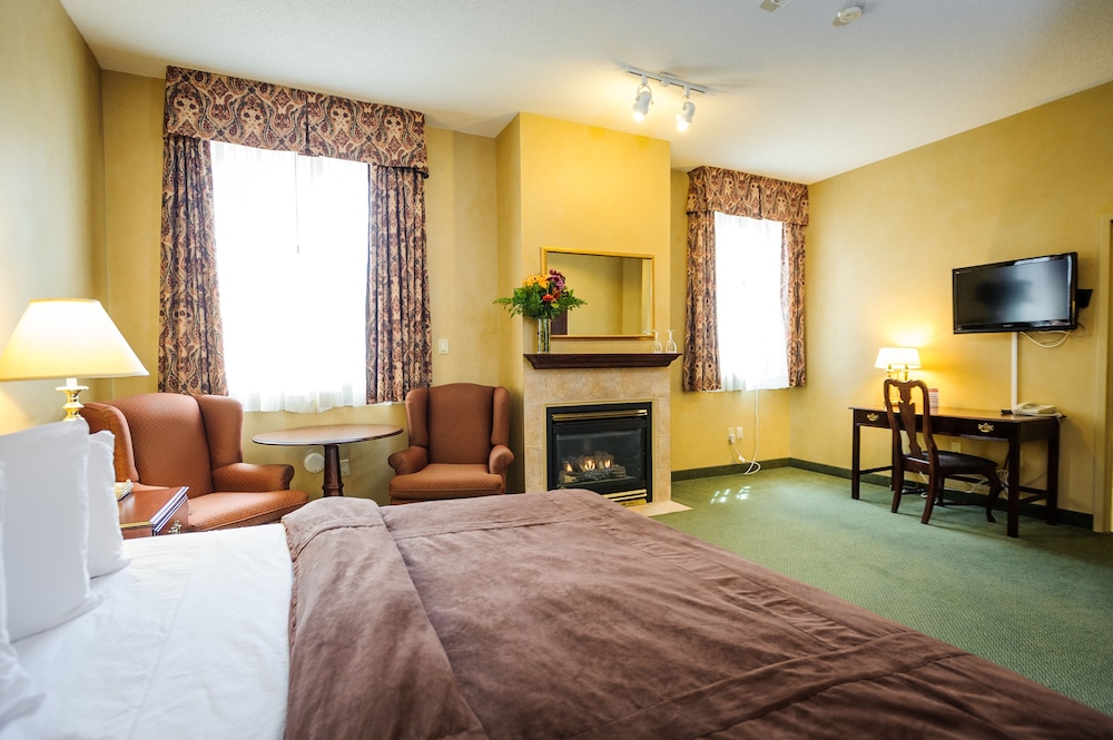 Peterborough Inn & Suites Hotel 11/64