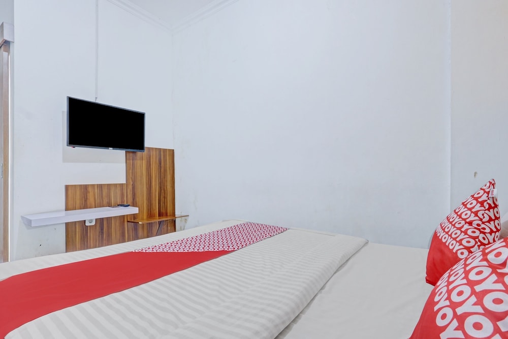 OYO 90426 Near Mall Ciputra 2 15/21