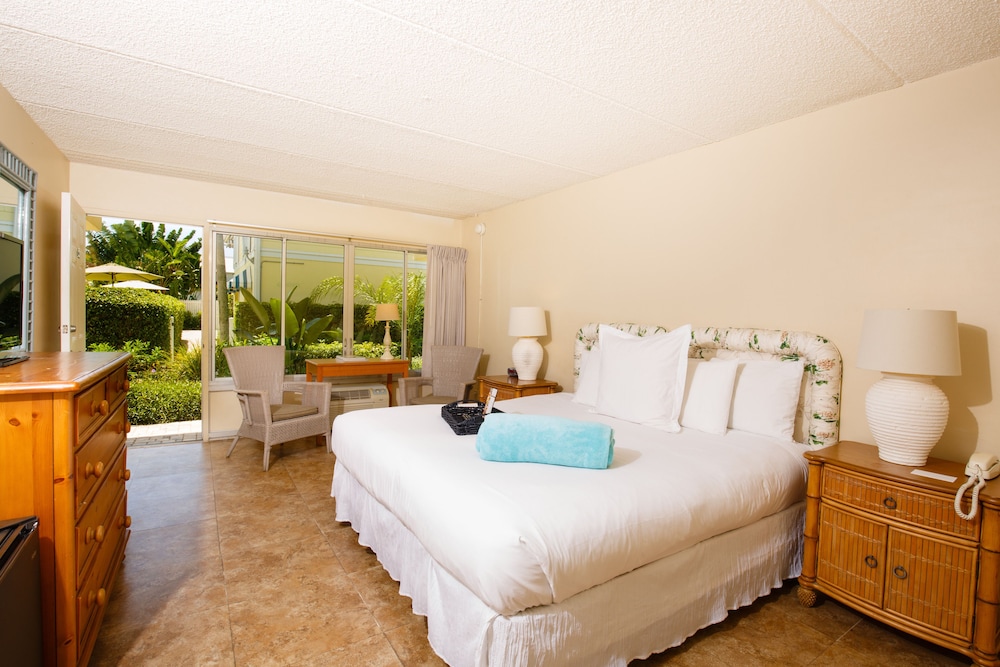 Naples Garden Inn 33/57