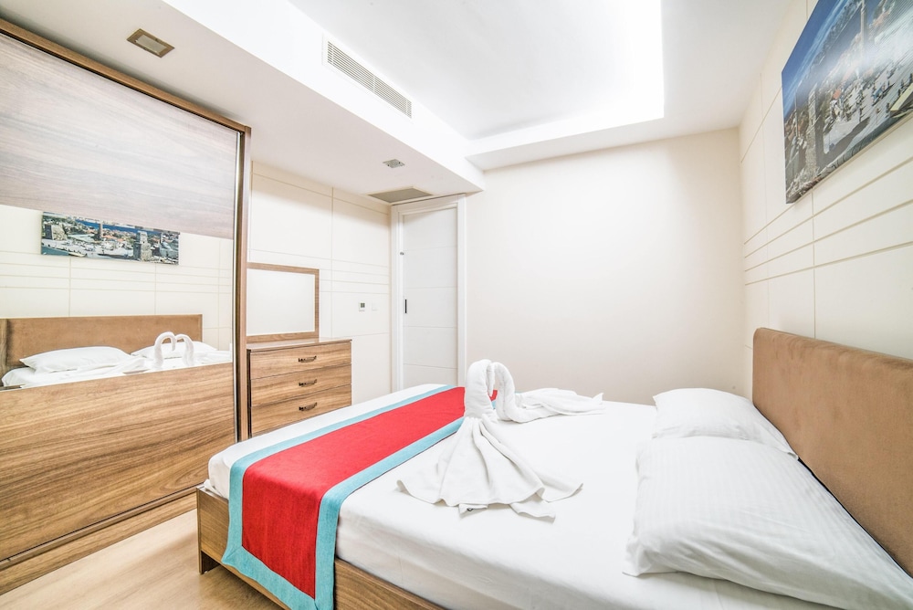 Flamingo Residence 18/61