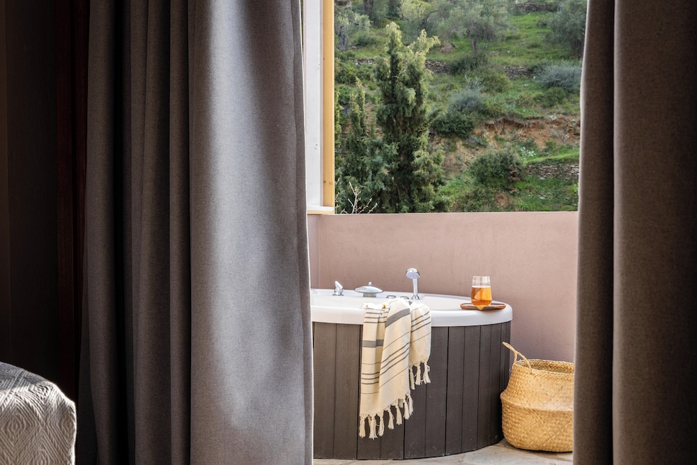 Skiathos Avaton Suites and Villas 43/66