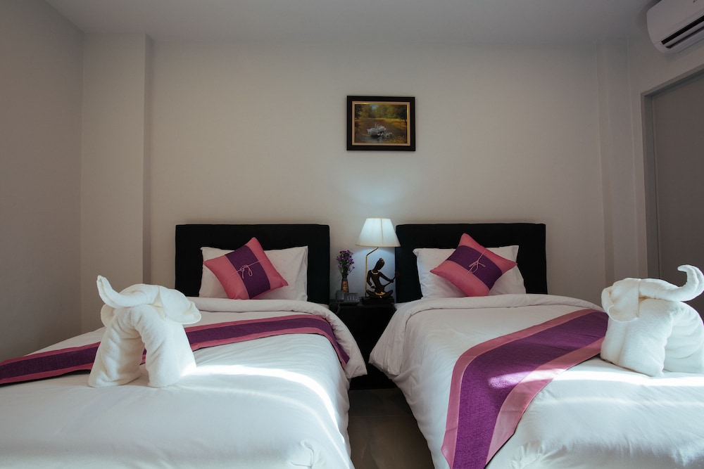 Noble Tarntong Boutique Hotel 25/60