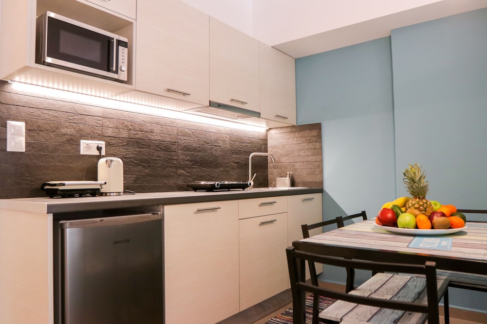 V36 Suites 13/20