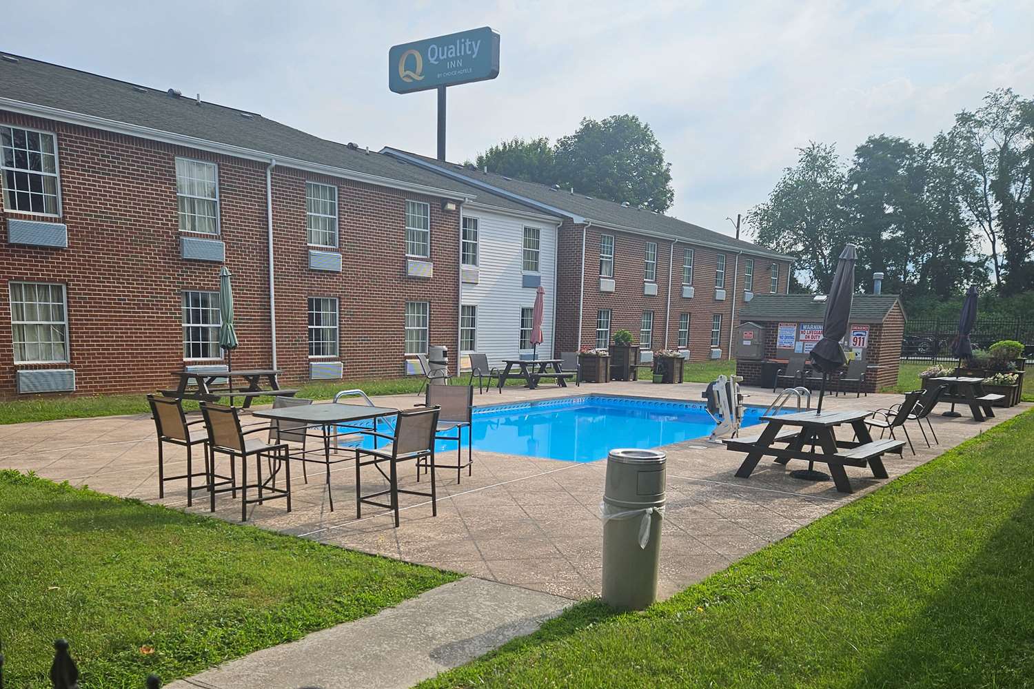 Quality Inn Dublin I-81 64/73