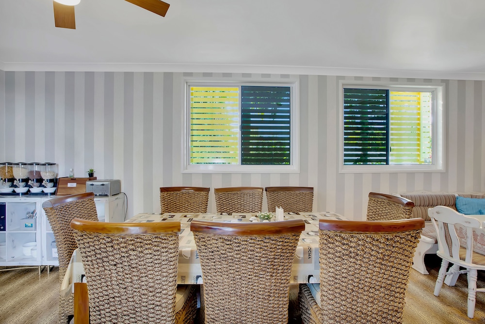 Coral Inn Yeppoon 52/67