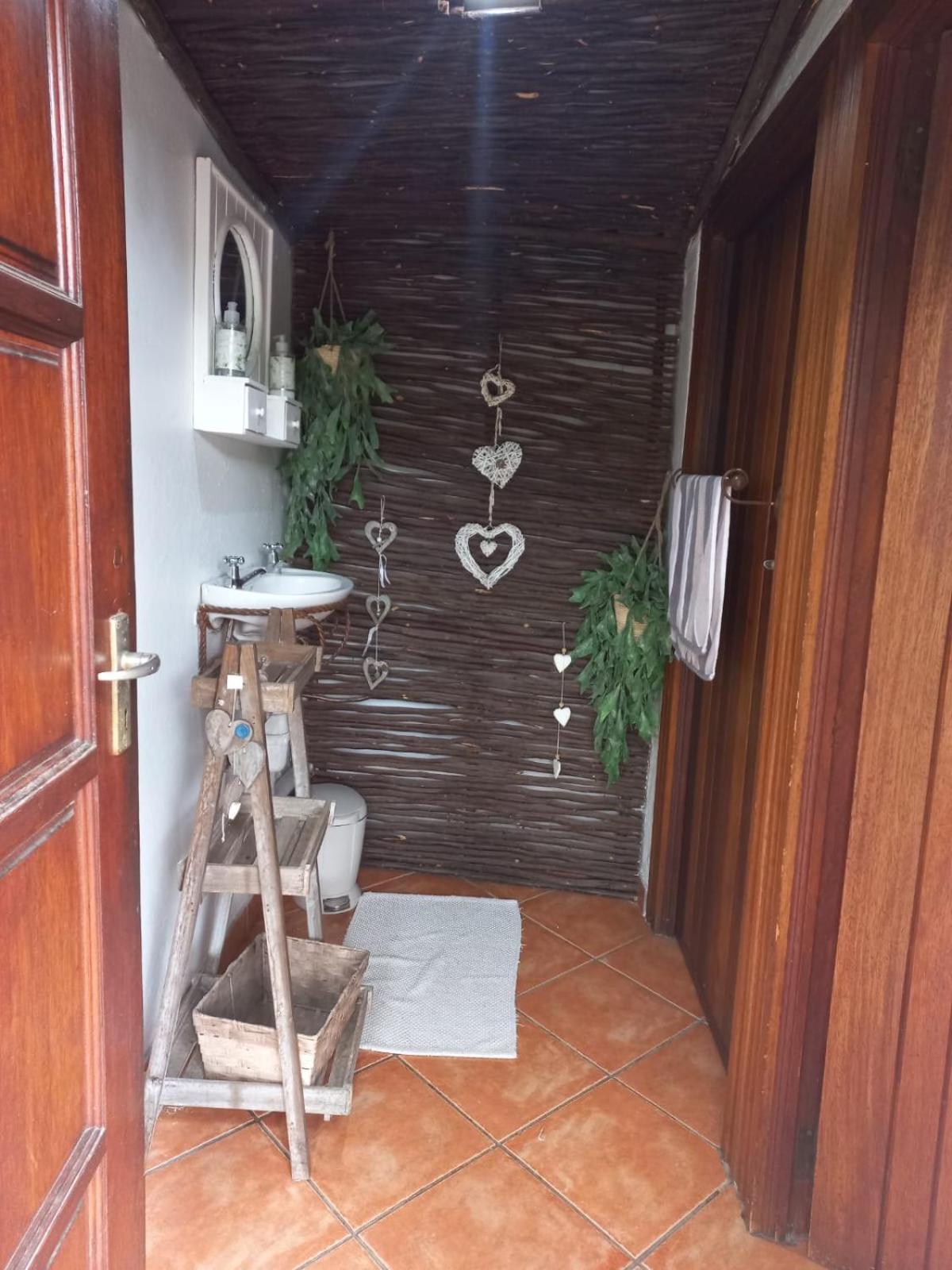 J'cups Guest House 19/19