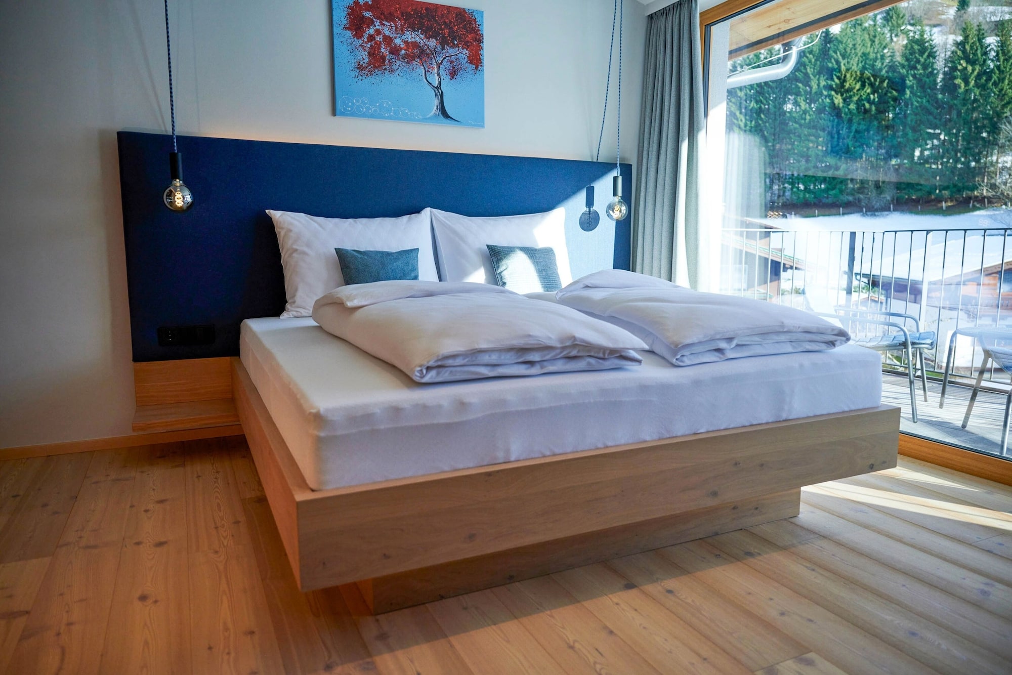 Double Bed