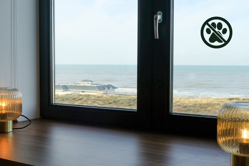 Two Brothers Noordwijk Beach 48/50