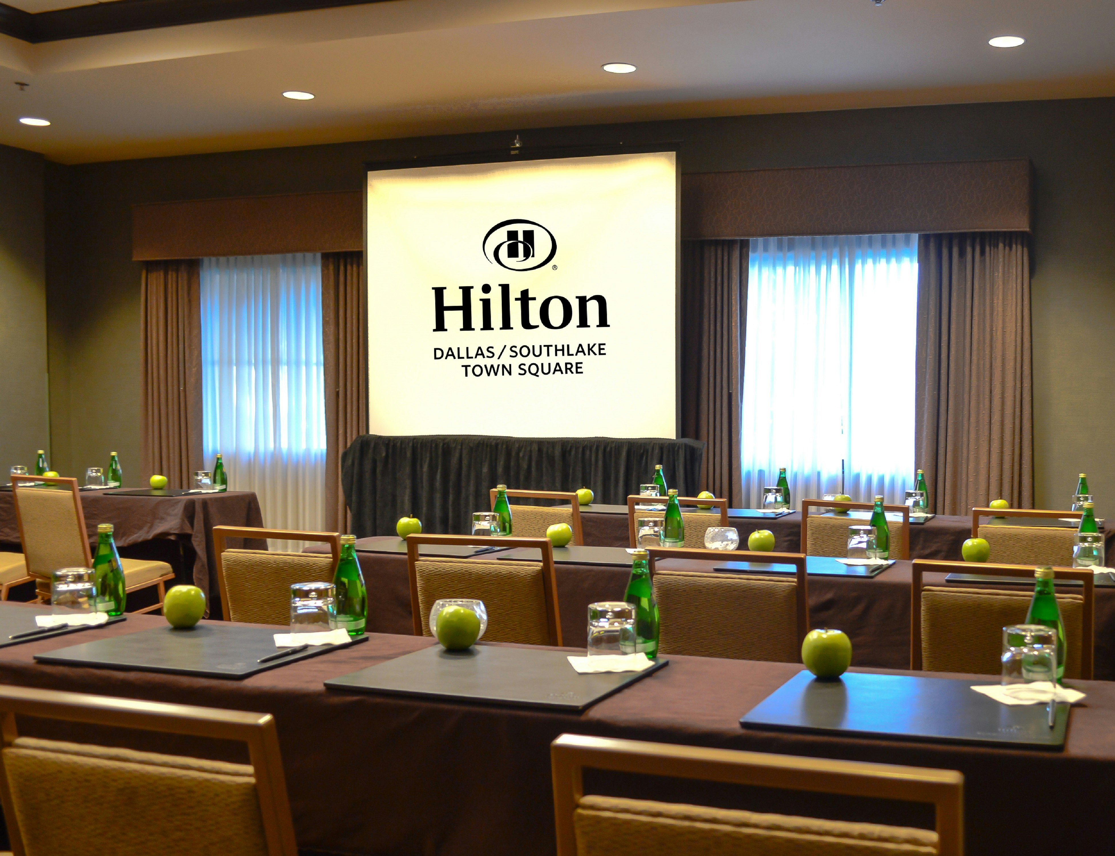 HILTON DALLAS-SOUTHLAKE TOWN SQUARE 85/95