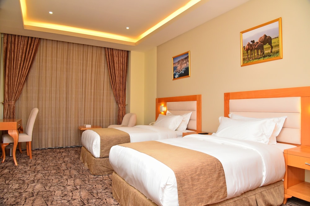 Muscat Plaza Hotel 12/26