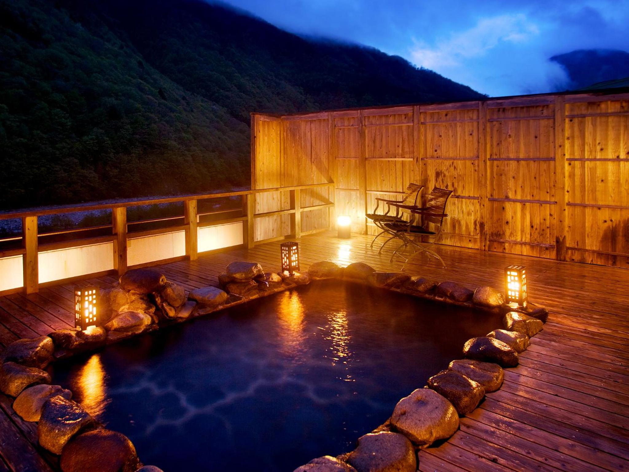 Japanese Western, Cypress Bath