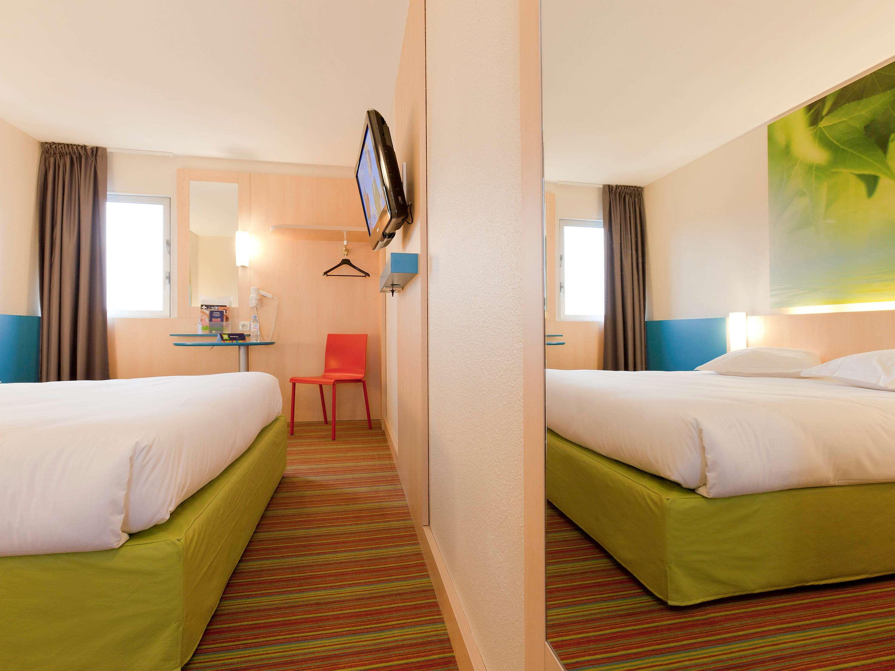 FAMILY SUITE, STANDARD, TWIN BEDS